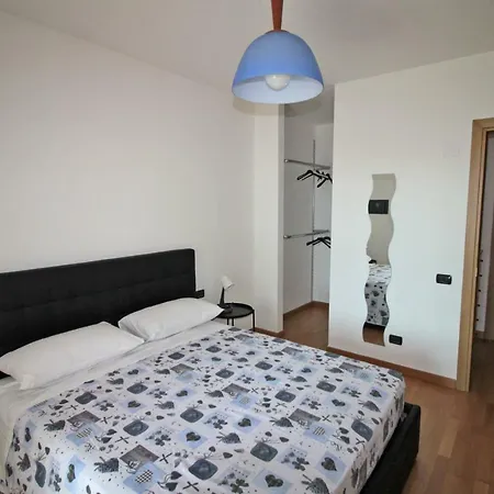 Apartment ꭿ Casa Di ꭿmici - Rome
